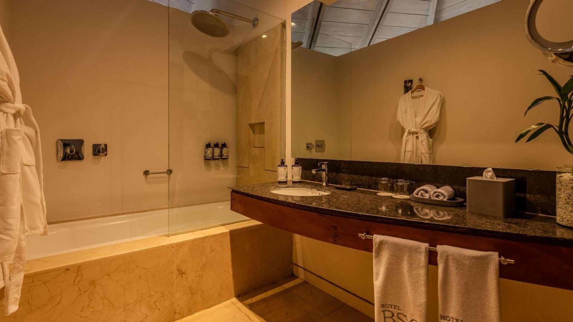 Boutique Bovedas De Santa Clara By Accor 5*