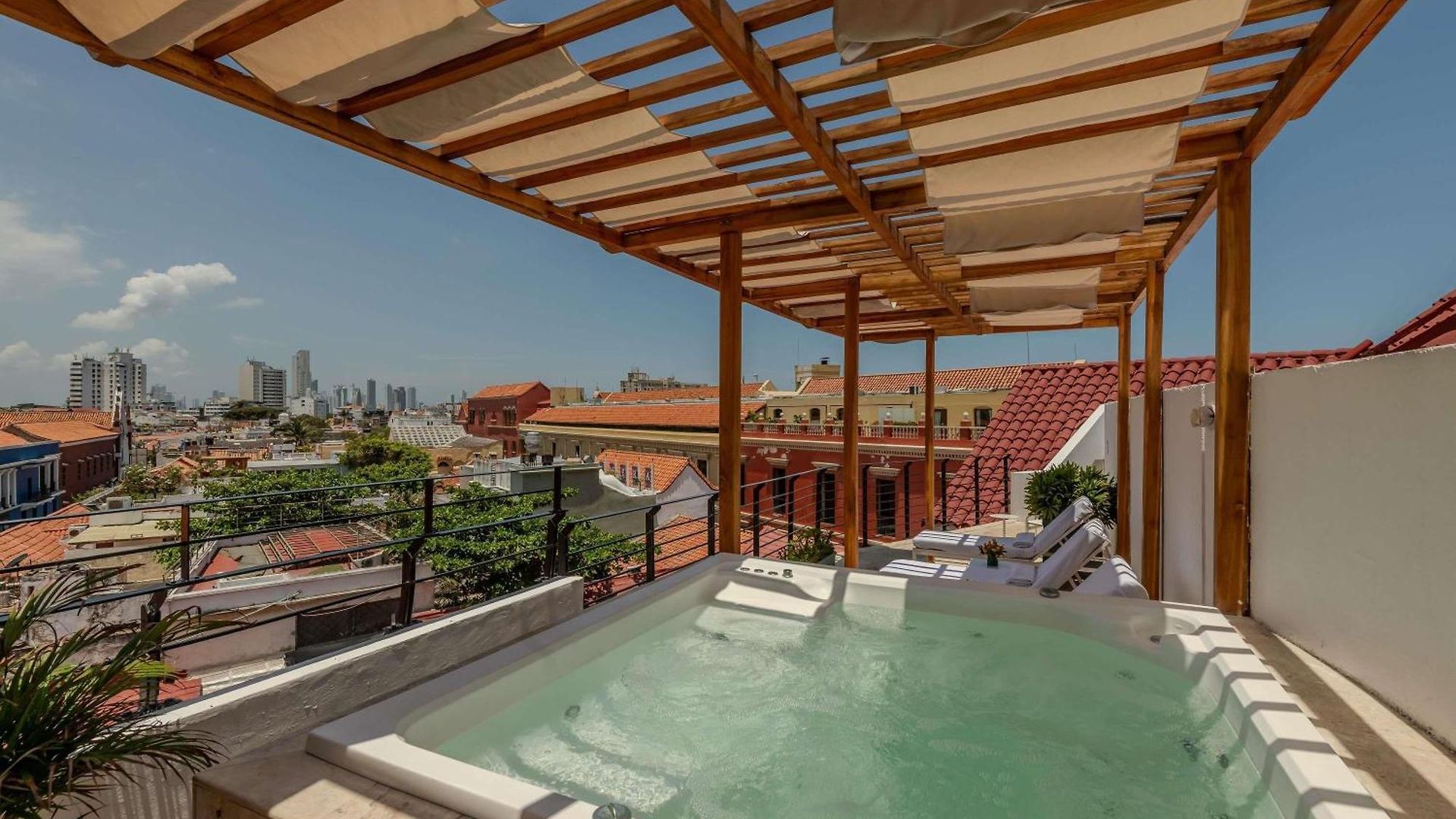 Boutique Bovedas De Santa Clara By Accor 5*