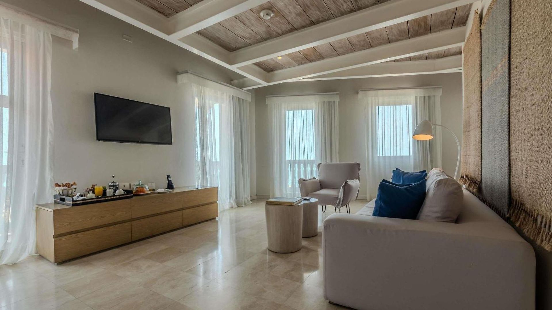 Boutique Bovedas De Santa Clara By Accor Hotel 5*