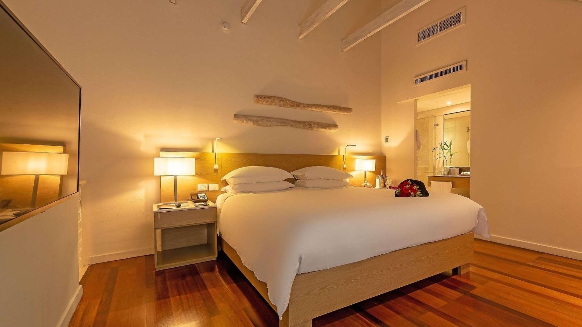 Boutique Bovedas De Santa Clara By Accor 5*